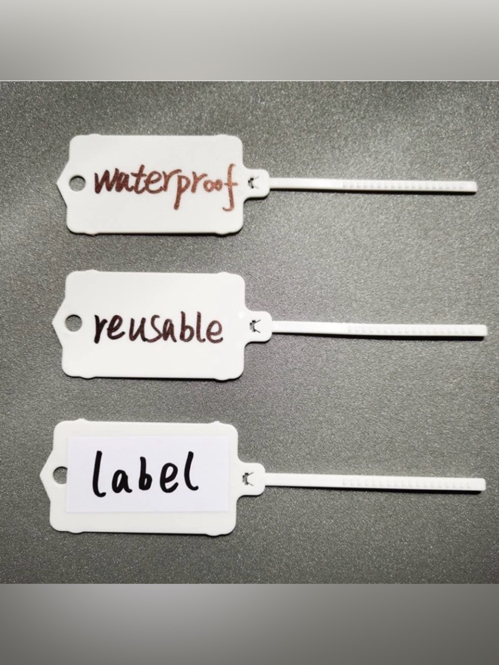 100-White Reusable waterproof clothing tags